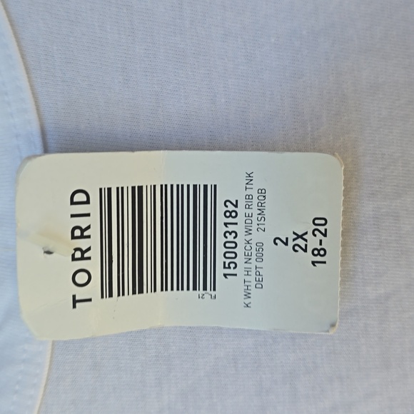 Torrid White Triblend Wide Neck Rib Trim Tank 2x NEW - Picture 7 of 9